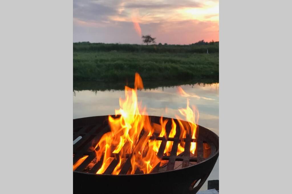 Romantic Dutch Hideaway Jisp Zewnętrze zdjęcie